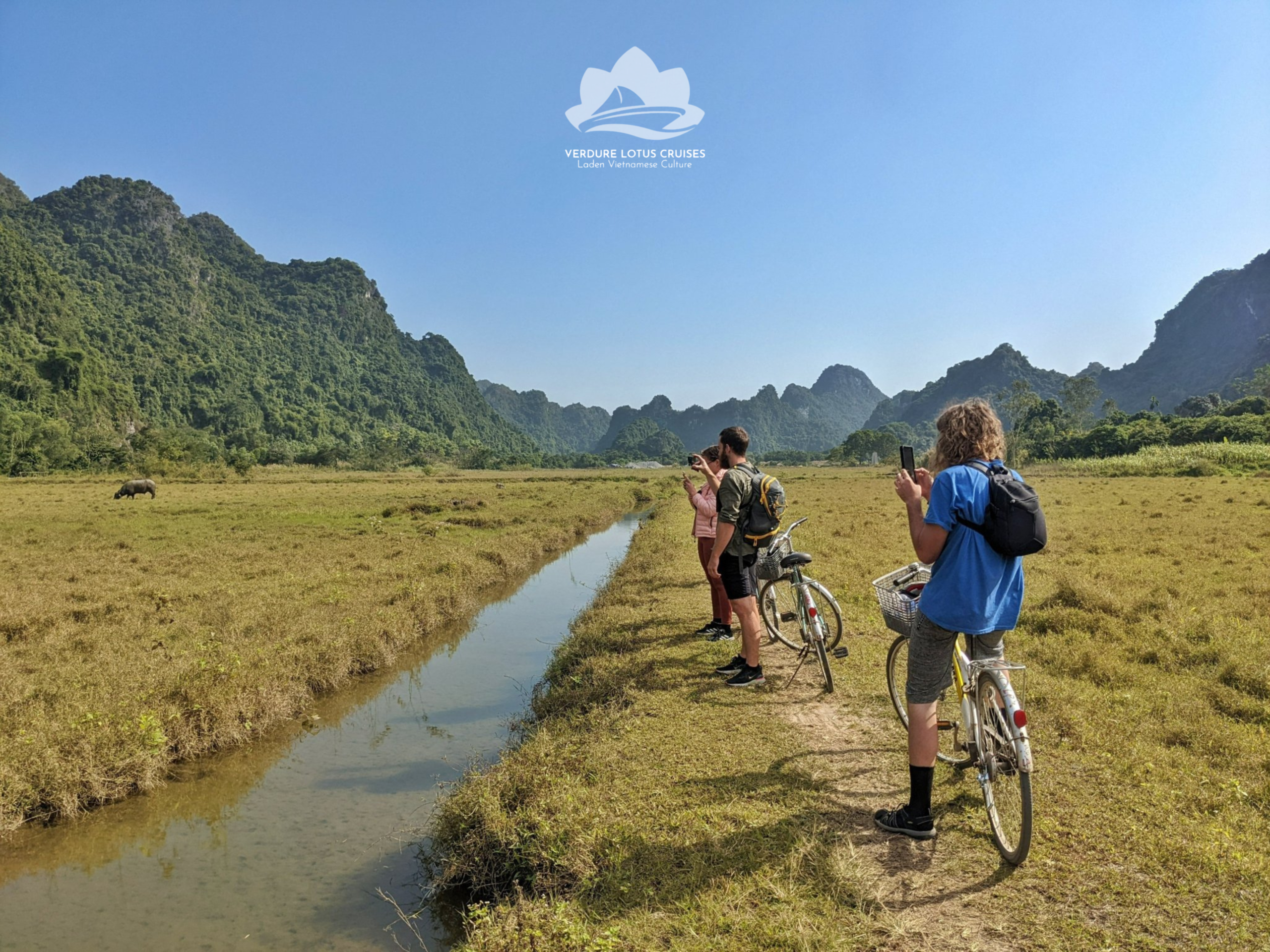 Bicycling on Viet Hai Village 02