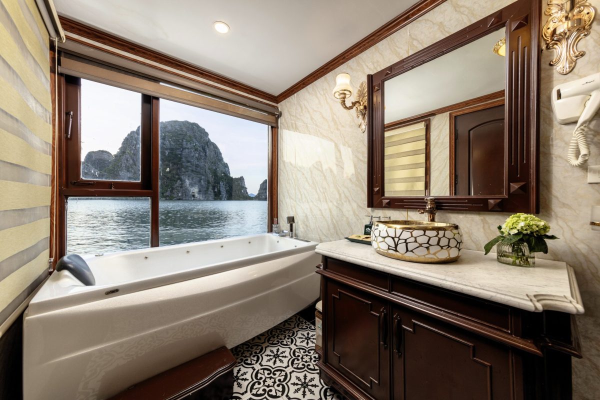 Bathroom 02
