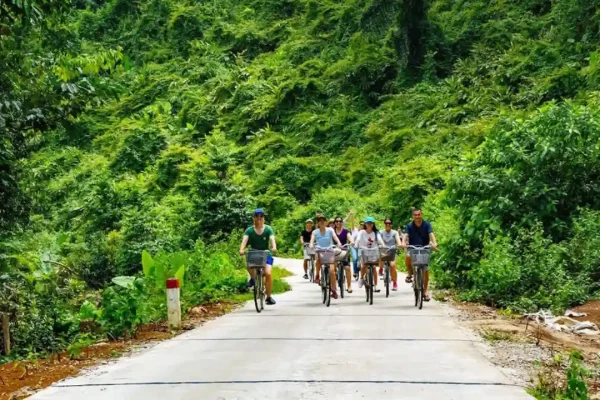 Cycling in Cat Ba National Park