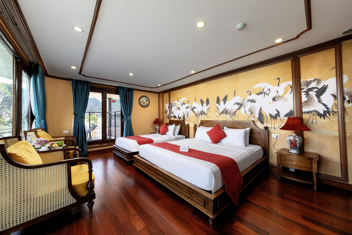 King Room 03 ( 01 King + 01 Single )