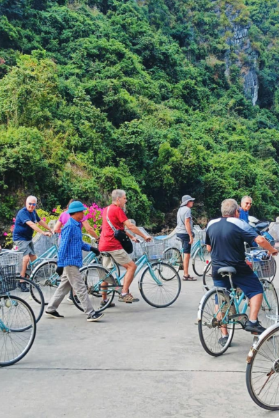 People is ready for cycling in Cat Ba Island